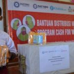 Menyalurkan APD Ke Sekolah Dampingan 2
